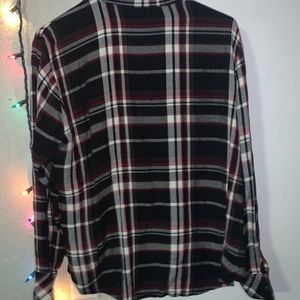 Size Large - red and black plaid button down